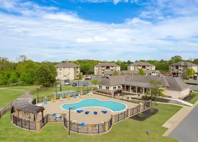 Property at The Villages of Campbell Oaks - 1000 Willow Oak Ln, Jackson, TN, 38305, 1-3 bed, 1-2 bath, [object Object]