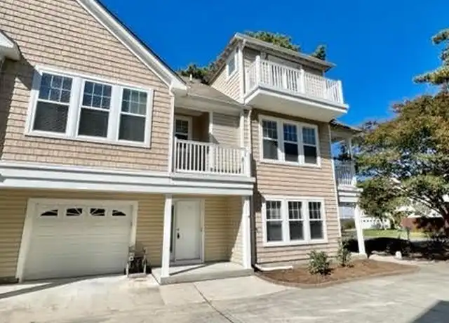 Property at 2203 W Berrie Cir Unit A, Virginia Beach, VA, 23455, 4 beds, 3.5 baths, [object Object]