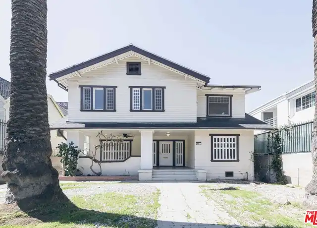 Property at 967 S Gramercy Dr, Los Angeles, CA, 90019, 4 beds, 2.5 baths, [object Object]