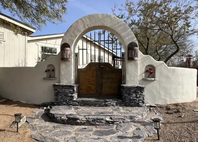 Property at 5824 E Montgomery Rd, Cave Creek, AZ, 85331, 3 beds, 2 baths, [object Object]