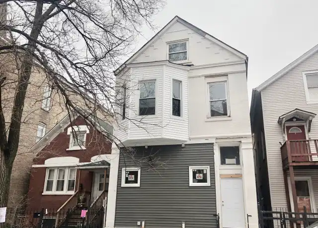 Property at 2020 S Washtenaw Ave Unit 2R, Chicago, IL, 60608, 2 beds, 1 bath, [object Object]