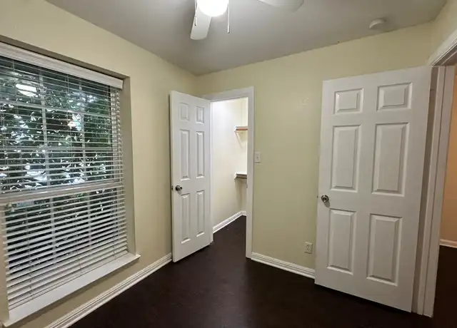 Property at 735 W Cavalcade St Unit 23, Houston, TX, 77009, 2 beds, 1 bath, [object Object]