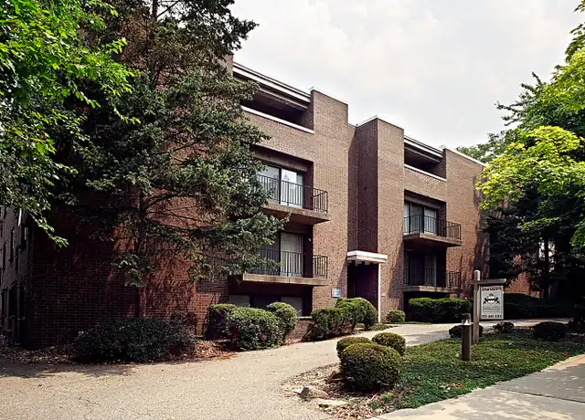 Property at 509 S Highland Ave Unit 33, Pittsburgh, PA, 15206, 2 beds, 1 bath, [object Object]