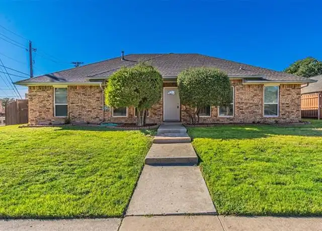 Property at 2801 Cambridgeshire Dr, Carrollton, TX, 75007, 4 beds, 2.5 baths, [object Object]