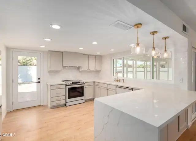 Property at 11025 N 55th Ave, Glendale, AZ, 85304, 3 beds, 2 baths, [object Object]