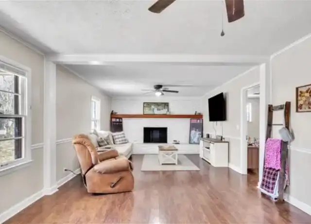 Property at 200 N Tva Rd, West Point, MS, 39773, 4 beds, 2 baths, [object Object]
