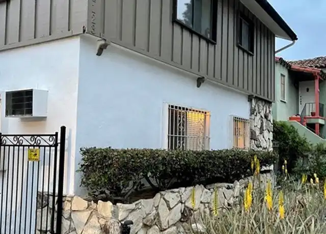 Property at 4123 Edenhurst Ave Unit 3, Los Angeles, CA, 90039, 2 beds, 1 bath, [object Object]