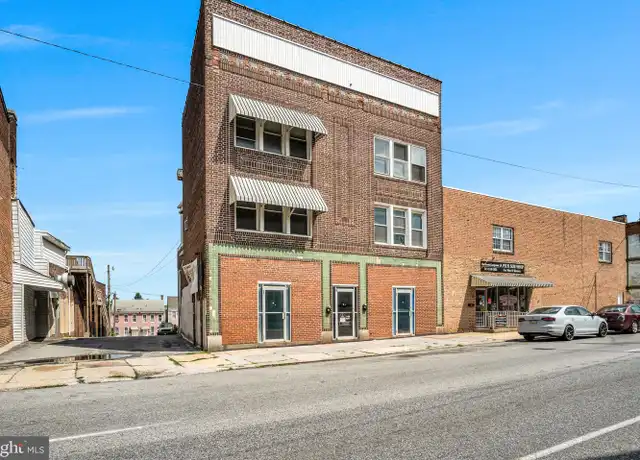 Property at 727 E Market St, York, PA, 17403, 3 beds, 1 bath, [object Object]