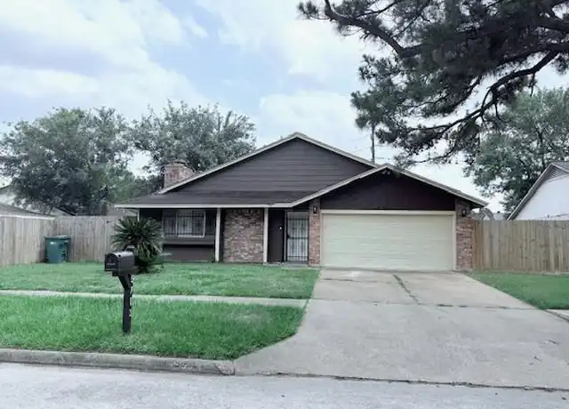 Property at 5711 Longforest Dr, Houston, TX, 77088, 5 beds, 2 baths, [object Object]