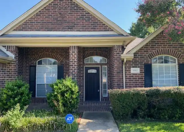 Property at 6963 Briarwood Dr, Fort Worth, TX, 76132, 4 beds, 2 baths, [object Object]