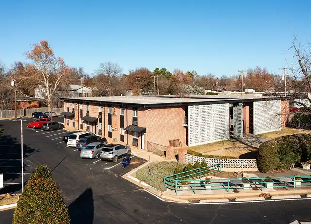 Property at 1325 West Lindsey Street - 1325 W Lindsey St, Norman, OK, 73069, 1 bed, 1 bath, [object Object]