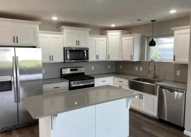 Property at 4118 Huron Dr, Bismarck, ND, 58503, 3 beds, 2.5 baths, [object Object]