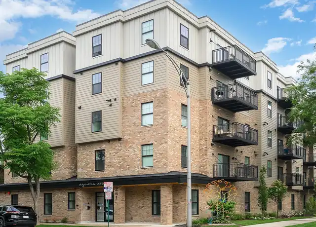 Property at Ridgeland Flats - 261 Washington Blvd, Oak Park, IL, 60302, 1-3 bed, 1-2 bath, [object Object]