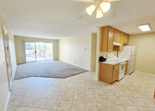 Property at 2350 Hosp Way #349, Carlsbad, CA, 92008, 1 bed, 1 bath, [object Object]
