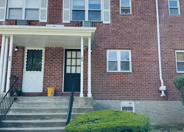 Property at 85 Abner Ct Unit 85, Bridgeport, CT, 06606, 2 beds, 1 bath, [object Object]
