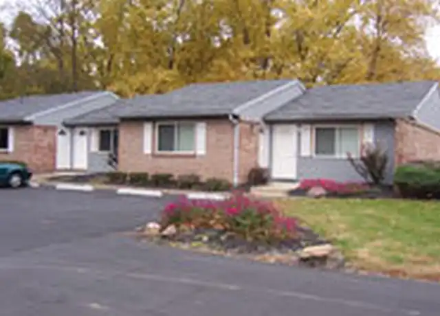 Property at 1335 W Williams St, Danville, IL, 61832, 1 bed, 1 bath, [object Object]