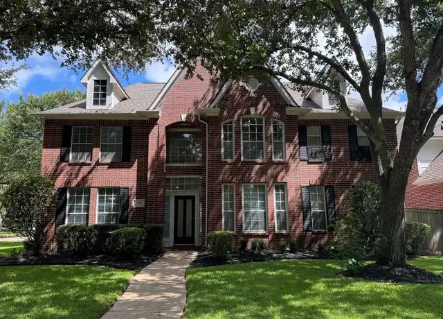 Property at 17414 Fountainview Cir, Sugar Land, TX, 77479, 5 beds, 3.5 baths, [object Object]
