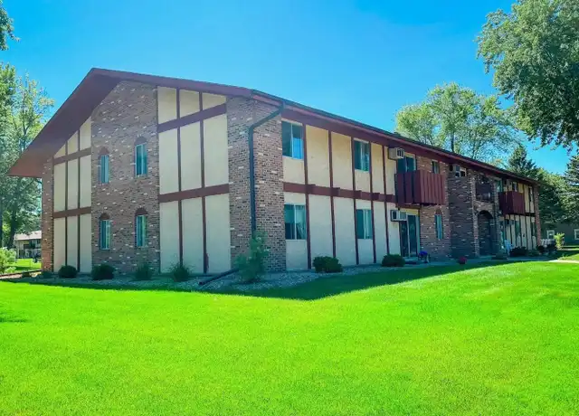 Property at 650 E 2nd St Unit 11, Fond du Lac, WI, 54935, 1 bed, 1 bath, [object Object]