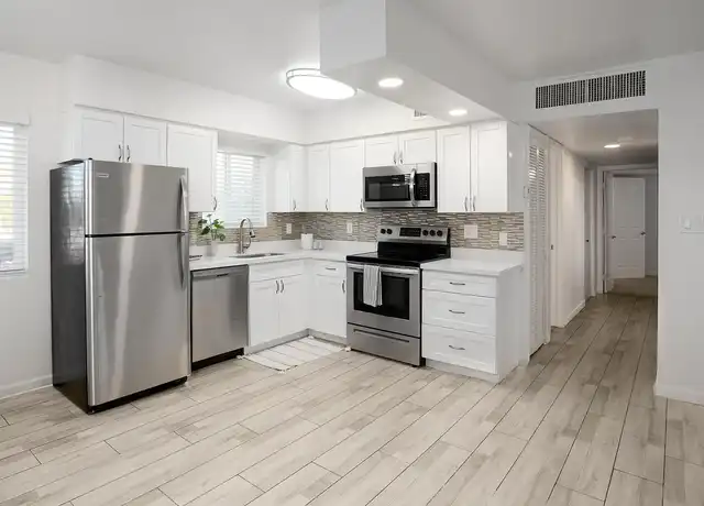 Property at Mariposa Manor - 307 W Mariposa St, Phoenix, AZ, 85013, 2 beds, 2 baths, [object Object]