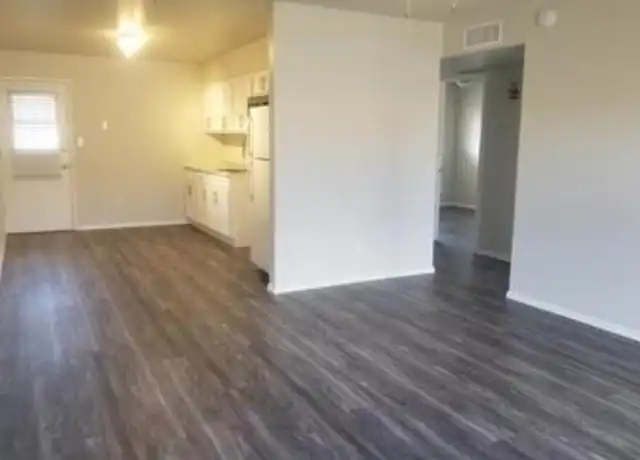 Property at 4121 N 26th St, Phoenix, AZ, 85016, 2 beds, 1 bath, [object Object]
