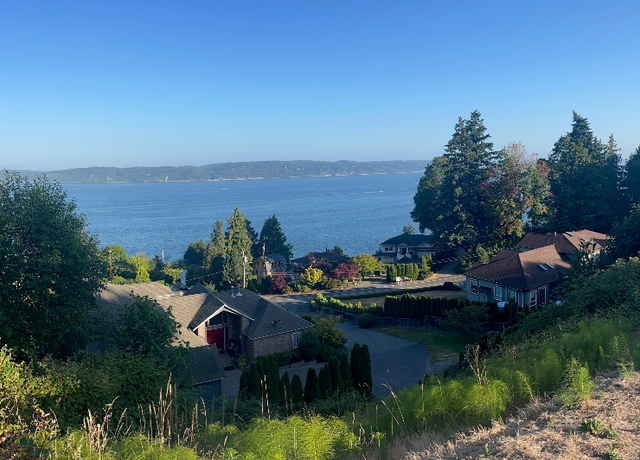 Photo of 5722 86th Pl SW, Mukilteo, WA 98275