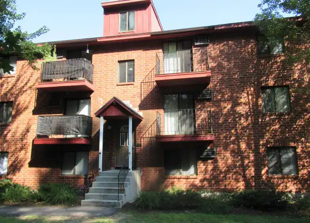 Property at 1225 Bodwell Rd, Manchester, NH, 03109, 2 beds, 1 bath, [object Object]
