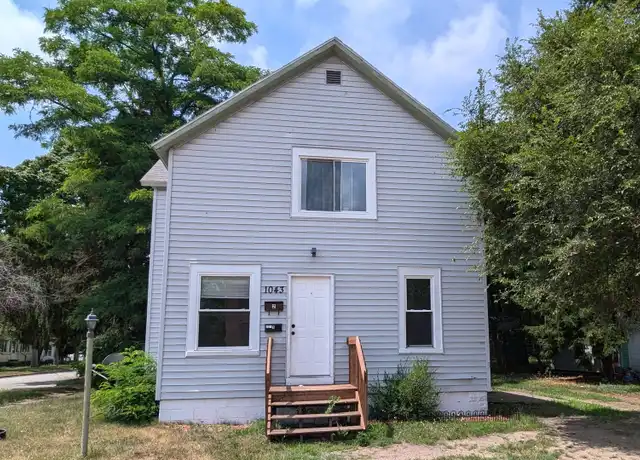 Property at 1043 Chestnut St Unit 1, Muskegon, MI, 49442, 2 beds, 1 bath, [object Object]