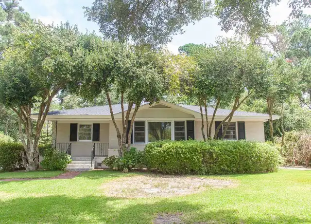 Property at 3917 Halifax Rd, Wilmington, NC, 28403, 3 beds, 1 bath, [object Object]
