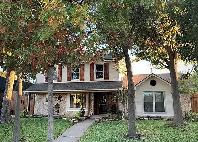 Property at 1718 Clarendon Dr, Lewisville, TX, 75067, 4 beds, 3 baths, [object Object]