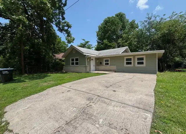 Property at 1438 N Brown Ave, Springfield, MO, 65802, 4 beds, 2 baths, [object Object]