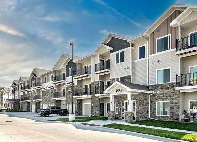 Property at Hanover Flats - 15840 Clay Plz, Bennington, NE, 68007, 2 beds, 2 baths, [object Object]