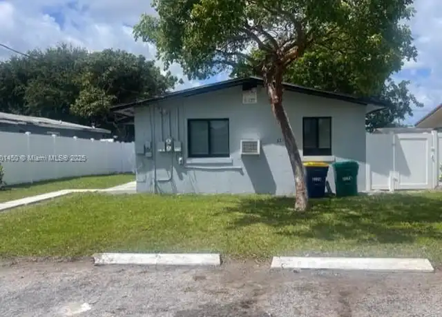 Property at 217 NW 7th Ave Unit 1-2, Dania Beach, FL, 33004, 1 bed, 1 bath, [object Object]