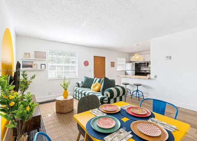 Property at 811 Tequesta St Unit 3, Fort Lauderdale, FL, 33312, 2 beds, 1 bath, [object Object]