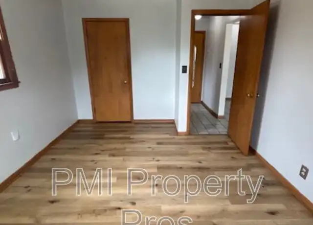 Property at 3800 N 76th St Unit 5, Milwaukee, WI, 53216, 1 bed, 1 bath, [object Object]