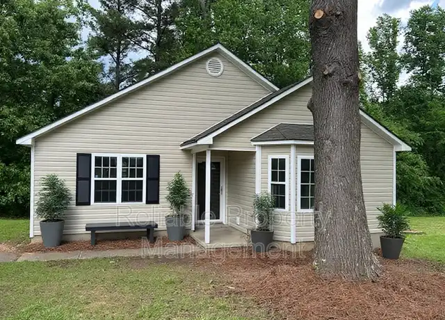 Property at 284 Irvan St, Clayton, NC, 27520, 3 beds, 2 baths, [object Object]