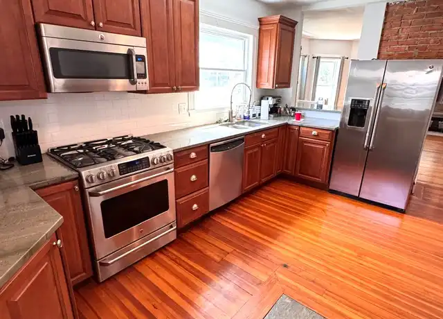 Property at 119 Warren St Unit 1, Arlington, MA, 02474, 2 beds, 1 bath, [object Object]