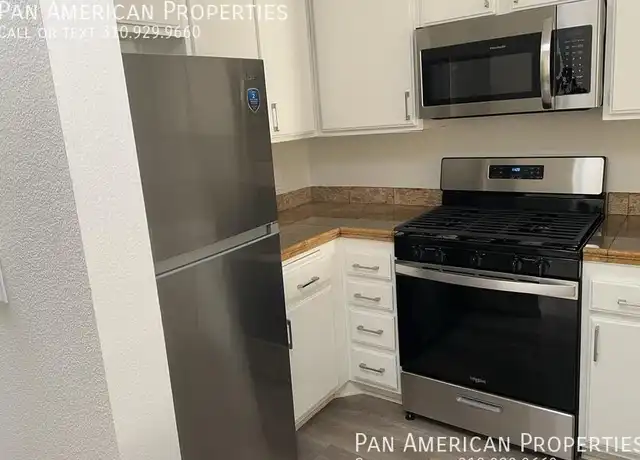 Property at 10376 Almayo Ave Unit 6, Los Angeles, CA, 90064, 2 beds, 2 baths, [object Object]