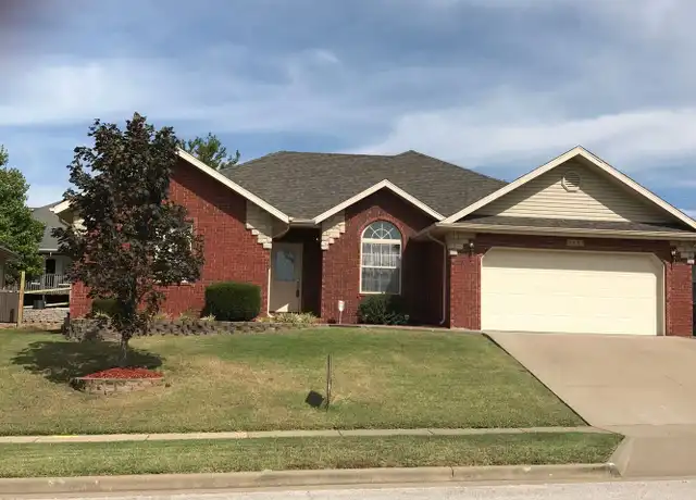 Property at 3853 W Rockwood St, Springfield, MO, 65807, 3 beds, 2 baths, [object Object]
