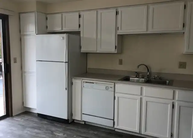 Property at 307 14th St, Lynden, WA, 98264, 2 beds, 1 bath, [object Object]