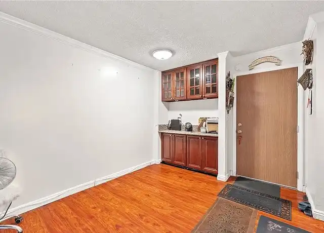 Property at 525 S Ardmore Ave, Los Angeles, CA, 90020, 1 bed, 1 bath, [object Object]