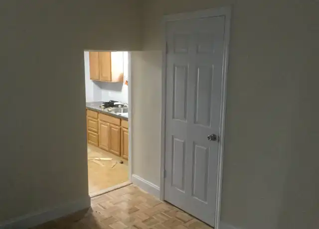 Property at 526 S Tenth Ave Unit 1, Mt Vernon, NY, 10550, 2 beds, 1 bath, [object Object]