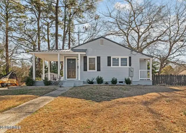 Property at 124 Bryan Pl, Jacksonville, NC, 28540, 2 beds, 1 bath, [object Object]