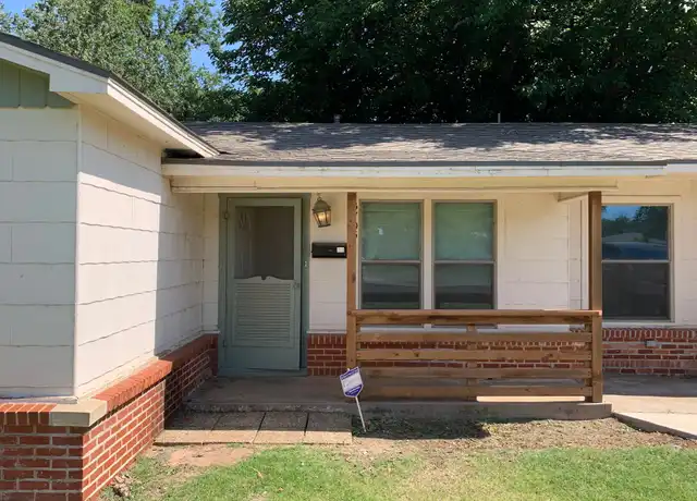 Property at 3705 32nd St, Lubbock, TX, 79410, 3 beds, 2 baths, [object Object]