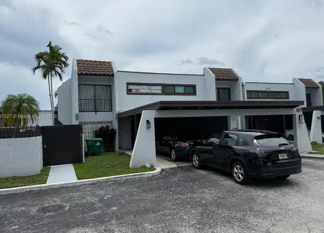 Property at 6512 Kendale Lakes Dr #901, Miami, FL, 33183, 3 beds, 3 baths, [object Object]