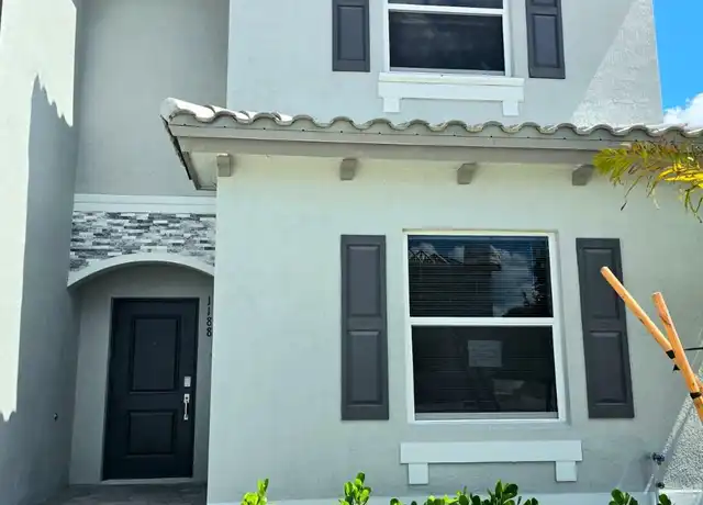 Property at 1188 SE 2nd St, Homestead, FL, 33030, 3 beds, 3 baths, [object Object]
