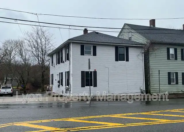 Property at 93 W Warwick Ave Unit 2, West Warwick, RI, 02893, 1 bed, 1 bath, [object Object]