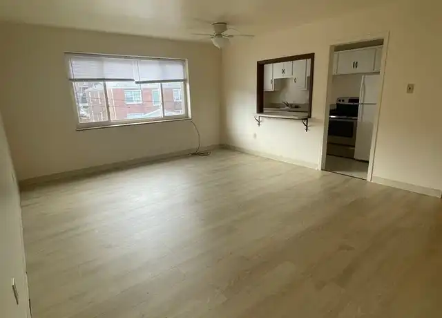 Property at 321 Culbertson Ave Unit 2C, Greensburg, PA, 15601, 2 beds, 1 bath, [object Object]