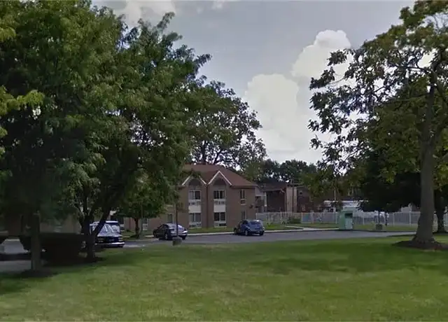 Property at 1801 Broadway St, Indianapolis, IN, 46202, 1 bed, 1 bath, [object Object]