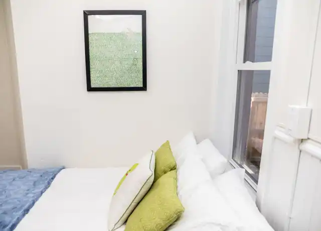 Property at 1537 N Pearl St Unit 5, Denver, CO, 80203, 1 bed, 1 bath, [object Object]
