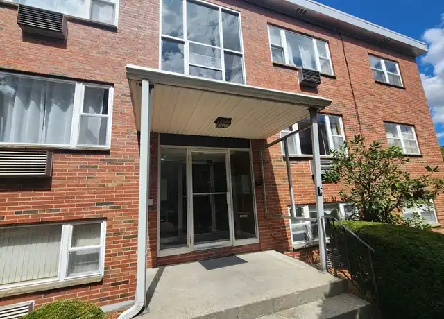 Property at 1105 Lexington St Unit 8-7, Waltham, MA, 02452, 2 beds, 1 bath, [object Object]